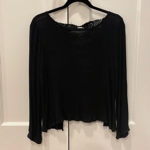 Flowy black long sleeve